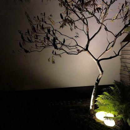 LightsOn Stone havelampe, IP54, Ø22 cm, grå