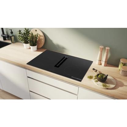 Bosch PVS811B16E induktionskogeplade med indbygget emhætte