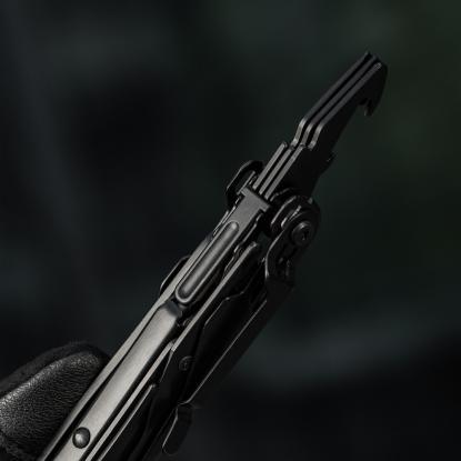 M-TAC Type 9 multiværktøj, sort