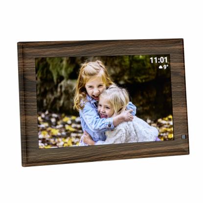 TFA digital fotoramme med Frameo app, mørkt trælook