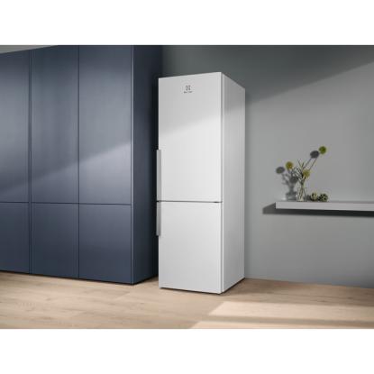 Electrolux LNB1LE34WR fritstående kølefryseskab, 232 + 107 liter