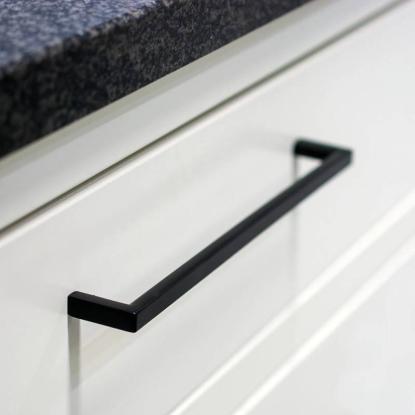 Beslag Design 0143 greb, 128 mm, sort