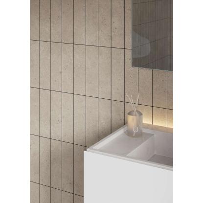 Fibo Cement vådrumspanel med 8 x 30 cm fliselook, 10 x 600 x 2400 mm, rough cement gem stone
