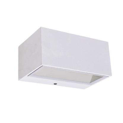 LUTEC GEMINI udendørs LED væglampe, up/down, H6,5 cm, IP54, 4000K, hvid