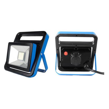 E-Line LED arbejdslampe med 1 x 230V DK-udtag med jord, 35W, blå/sort
