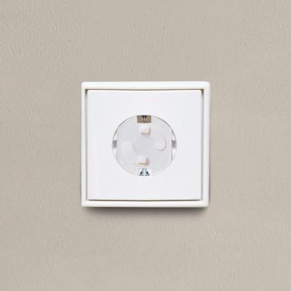Dreambaby børnesikring til stikkontakt, 19 x 9 cm - 6 stk.