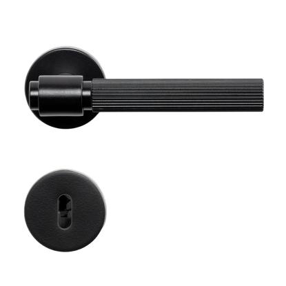 Beslag Design Helix 200 Stripe dørgreb inkl. nøgleskilt, sort