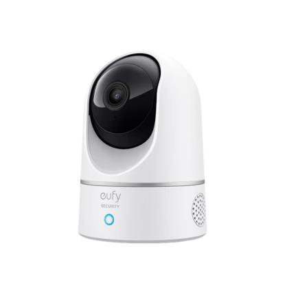eufy E220 indendørs sikkerhedskamera med dreje-, vippe- og zoomfunktion, 2K