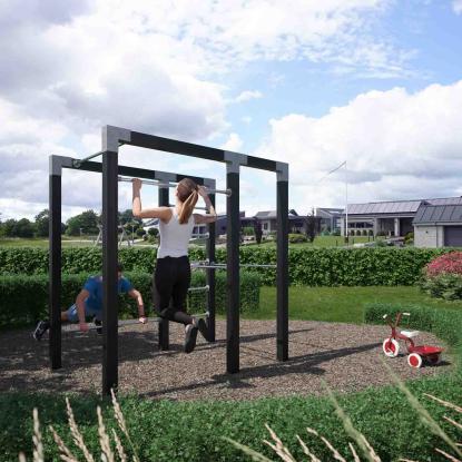 PLUS Outdoor fitness, model 2 med galvaniserede beslag, sort/fyr, 220  x  210 cm