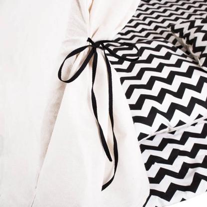 Tipi Wigwam telt med to puder, zigzag mønster, beige/sort