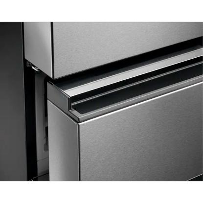 Electrolux LLI9VE54X0 amerikanerkøleskab, 378 + 239 liter
