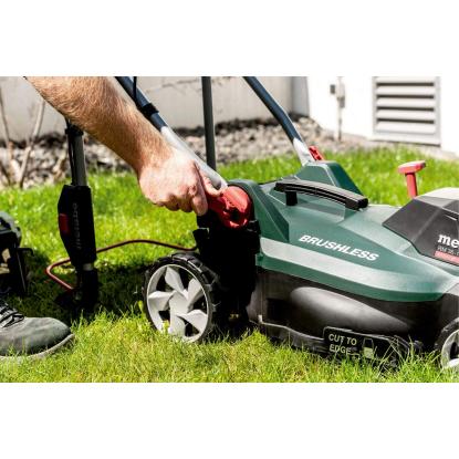 Metabo RM 36-18 LTX BL 36 plæneklipper, 36V, med 2 x 5,2 Ah batteri og lader