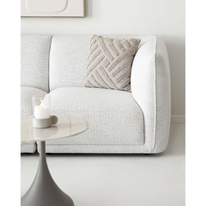 Noor venstrevendt loungesofa med to puder, råhvid