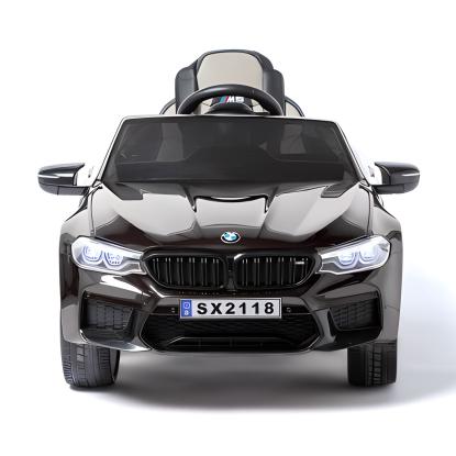 BMW M5 elbil med driftfunktion til børn, 2 x 24V, sort