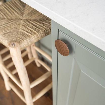 Beslag Design Split knop, Ø48 mm, valnød