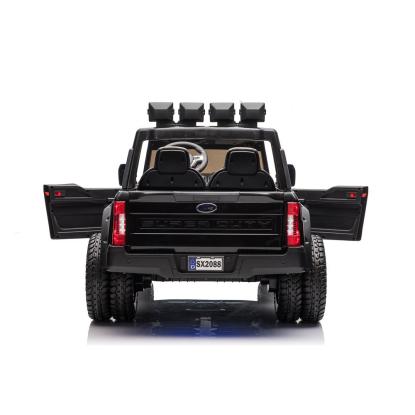 Ford Super Duty F450, 4 x 24V, sort
