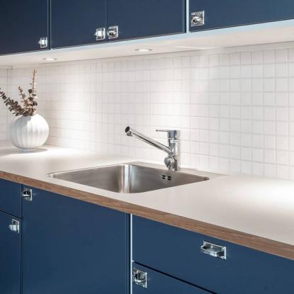 Beslag Design 5182 greb, 67 mm, rustfrit stål look