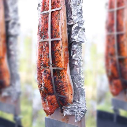 Muurikka grillbræt med holder til Notski Tundra grill