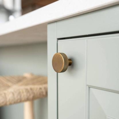 Beslag Design Flat knop, Ø32 mm, antik bronze