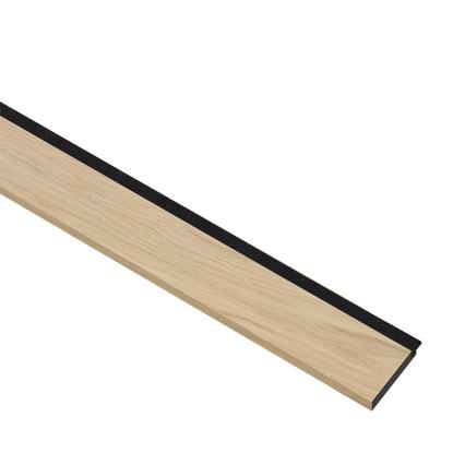 I-Wood afslutningsliste til 4-lamel akustikpanel, hvid olieret, sort filt og sort kerne, egefiner, 17 x 67 mm