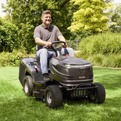AL-KO Easy 13-86.6 M-A havetraktor med opsamler, 352 ccm, 3500 m²