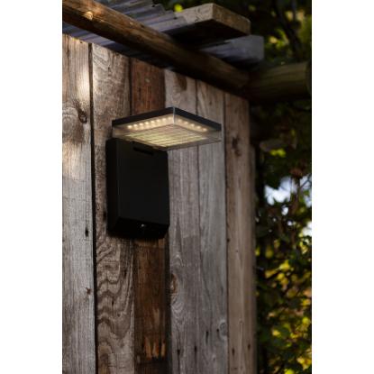 LUTEC MOZE udendørs LED væglampe med solceller og sensor, H15 cm, IP44, sort