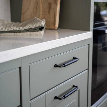 Beslag Design Brohult M greb, 128 mm, sort/sort