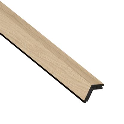 I-Wood UniPanel udvendigt hjørne, ubehandlet natur, sort kerne, egefiner, 17 x 55 x 2780 mm