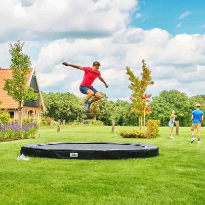 Salta Premium Ground sportstrampolin, Ø427 cm, sort