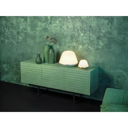 Herstal Bloom Small bordlampe, Ø20 cm, E27, messing