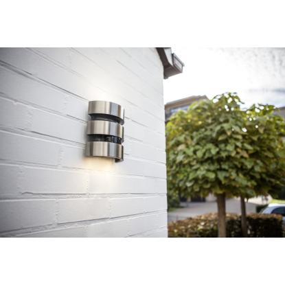 LUTEC MAYA udendørs LED væglampe med sensor, H17,5 cm, IP44, rustfrit stål