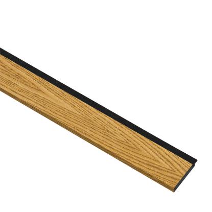 I-Wood afslutningsliste til 4-lamel akustikpanel, brun olieret, sort filt og sort kerne, egefiner, 17 x 67 mm