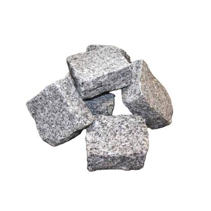 Midtjysk Mørtelfabrik Kina chaussesten flækker, lysegrå, 9 x 9 x 4-6 cm