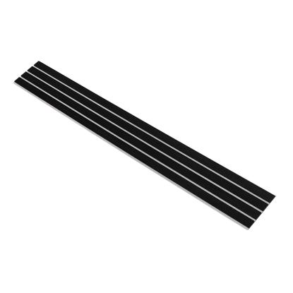 I-Wood Basic 4-lamel akustikpanel, sortmalet, grå filt og sort kerne, egefiner, 17 x 300 mm 