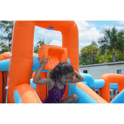 Doctor Dolphin Waterslide hoppeborg