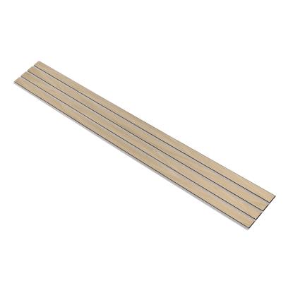 I-Wood Medio+ 4-lamel akustikpanel, hvid olieret, grå filt og sort kerne, egefiner, 17 x 300 mm