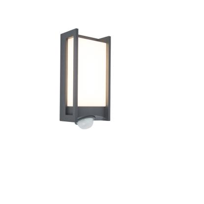 LUTEC QUBO udendørs LED væglampe med sensor, H27 cm, IP54, mørk grå