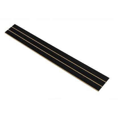 I-Wood Medio+ 3-lamel akustikpanel, sortmalet, brun filt og sort kerne, egefiner, 17 x 300 mm