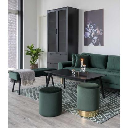 Sofa i mørkegrønt velour med to puder