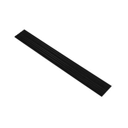 I-Wood Medio+ Mixed akustikpanel, sortmalet, sort filt og sort kerne, egefiner, 17 x 300 mm