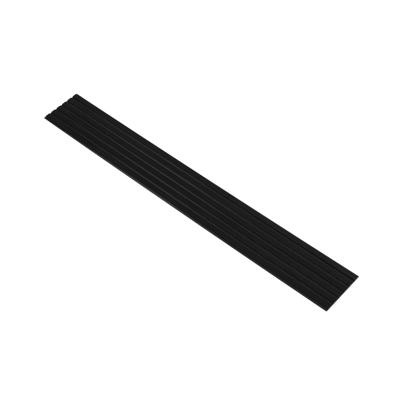 I-Wood Medio+ Original akustikpanel, sortmalet, sort filt og sort kerne, egefiner, 17 x 300 mm