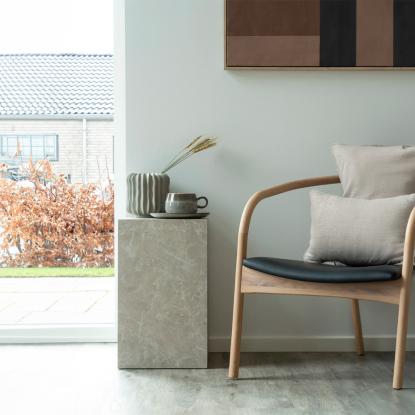 Hjørnebord, marmor look, beige, 30x30x50 cm
