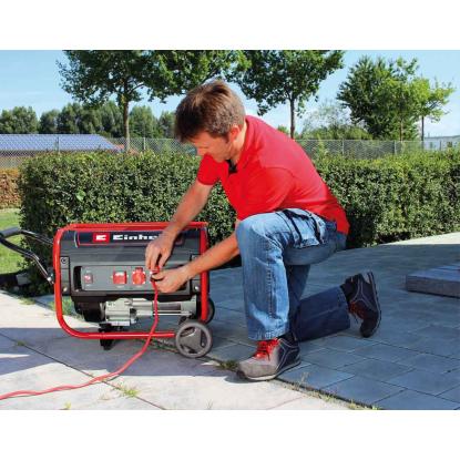 Einhell TC-PG 35/E5 benzindrevet generator med 2 x 230V udtag, 3100W
