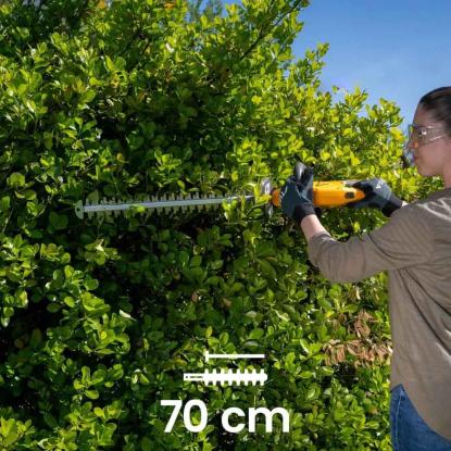 STIGA HT 100e hækkeklipper med 2 Ah batteri og lader