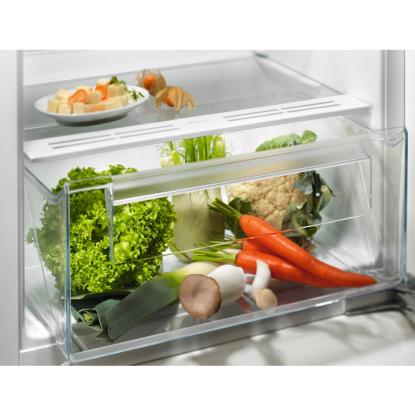 Electrolux LRB3AE12S integreret køleskab, 208 liter