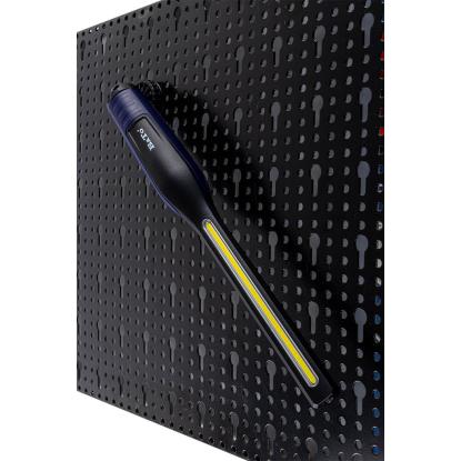 BATO arbejdslampe med magnet og 360° swivelfod, 0-700 lumen