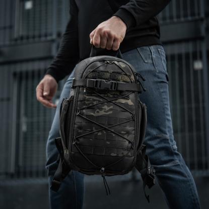 M-TAC Sturm Elite rygsæk med ergonomiske stropper, multicam/sort - 15 liter