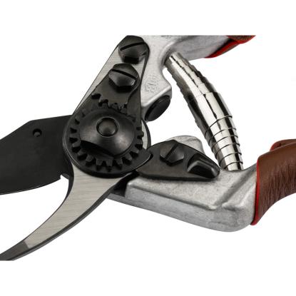 FELCO 6 Elite beskæresaks med F-Tech klinge og lædergreb, højrehåndet - M