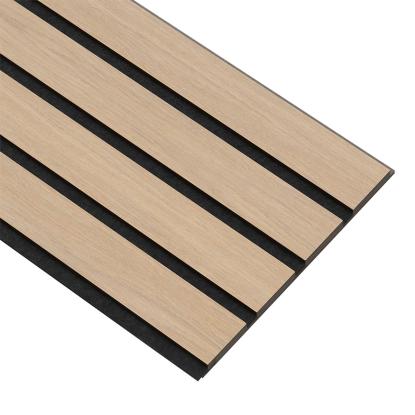 I-Wood Basic 4-lamel akustikpanel, ubehandlet natur, sort filt og sort kerne, egefiner, 17 x 300 mm 