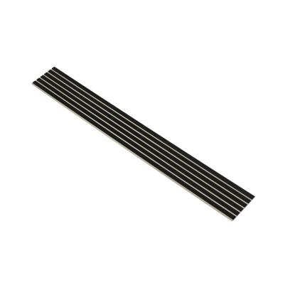 I-Wood Medio+ Original akustikpanel, sortmalet, beige filt og sort kerne, egefiner, 17 x 300 mm